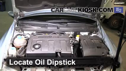 2003 Fiat Stilo 5-Porte JTD 1.9L 4 Cyl. Turbo Diesel Oil Check Oil Level